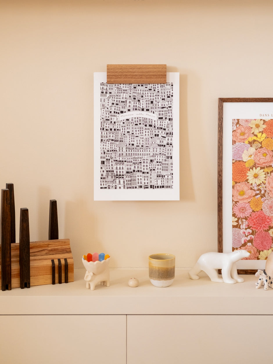Affiche Rennes 20x30cm – illustration ville bretonne dessinée à la main | Pablo est une fille