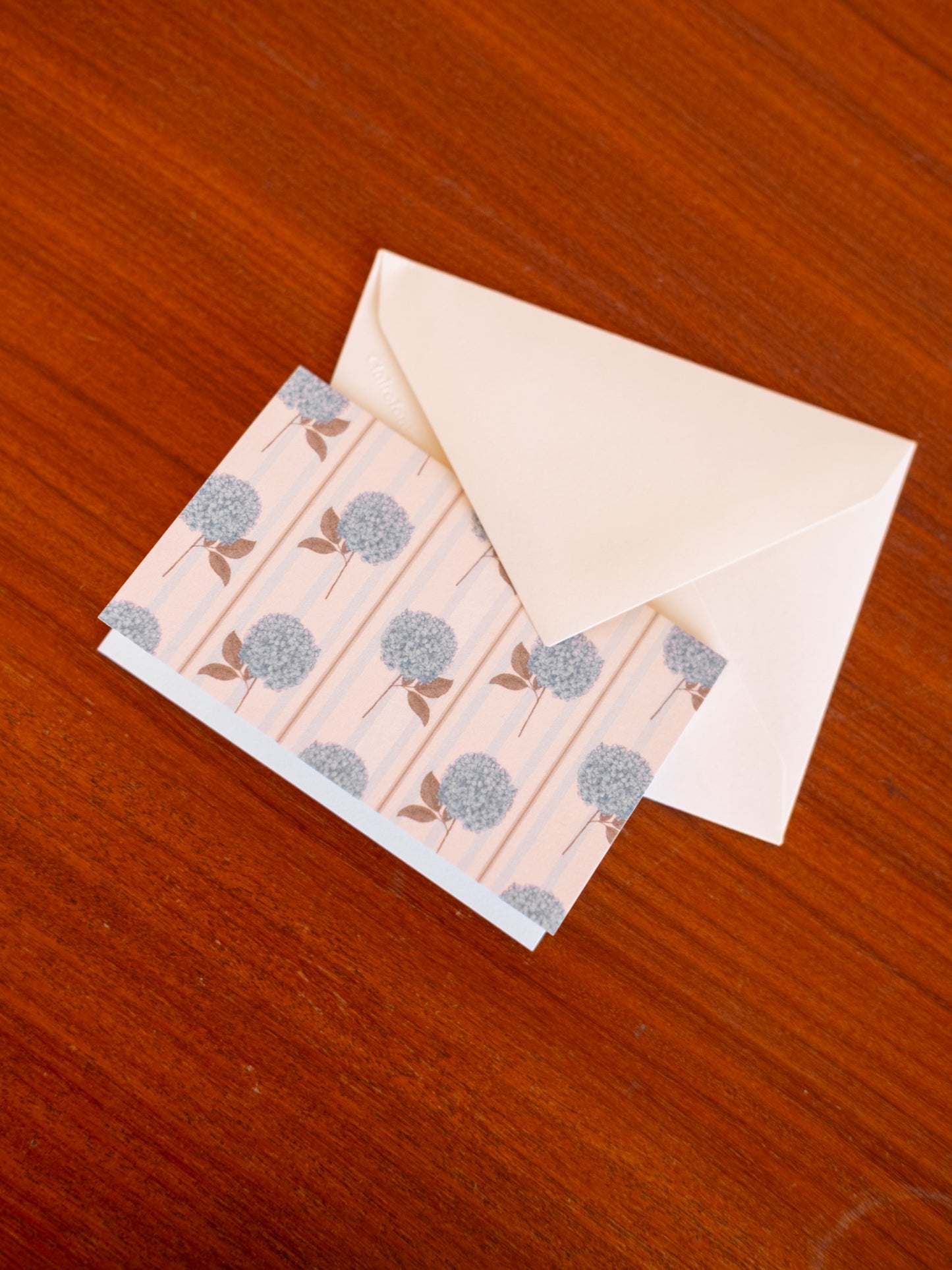 Petite carte et son enveloppe