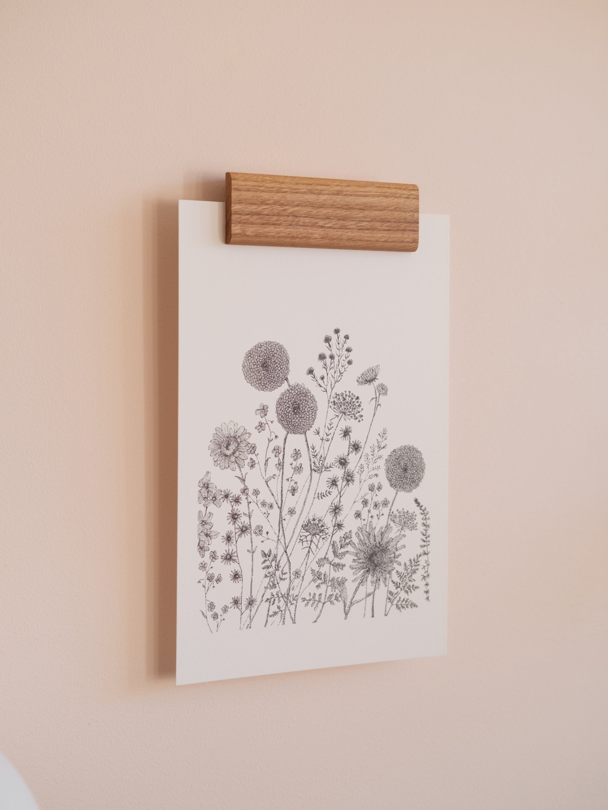 Illustration florale noir et blanc