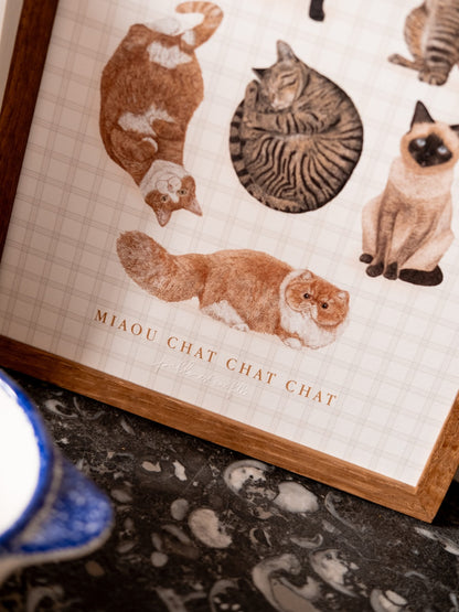  Détail de l’affiche Chats : illustrations de chats roux, tigré et siamois et inscription « Miaou chat chat chat »