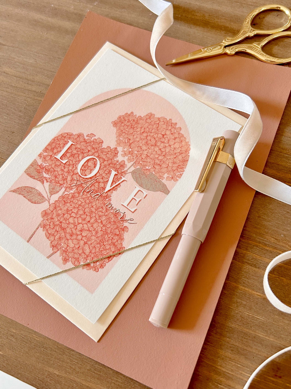 Carte Love and more en situation – mot doux mariage ou anniversaire | Pablo est une fille
